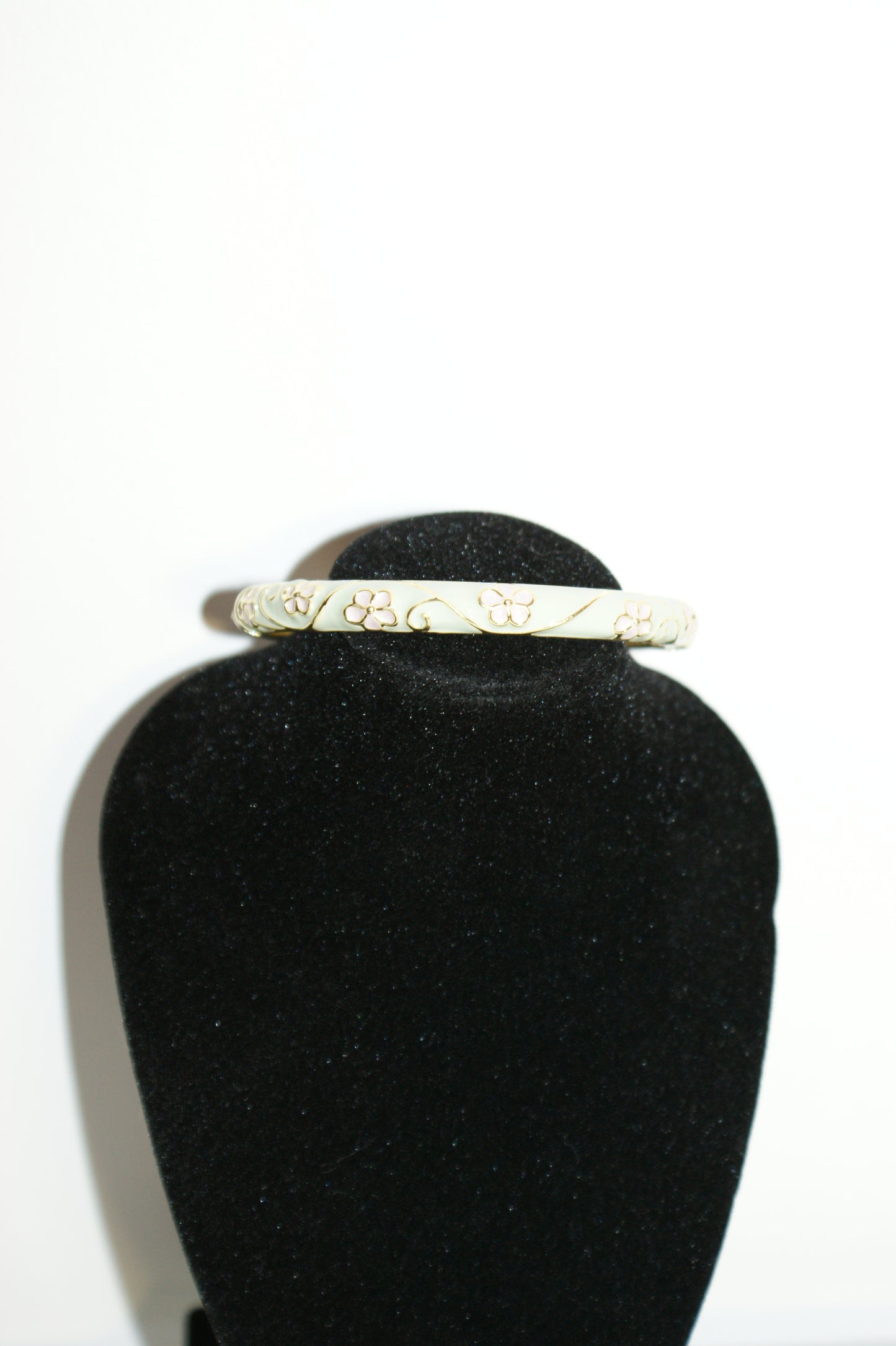 aqua belle bangle