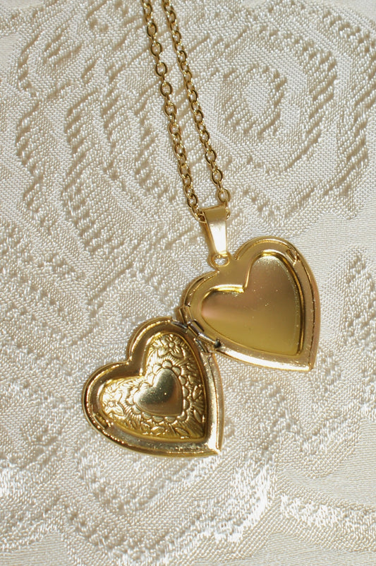 baby sweetheart locket