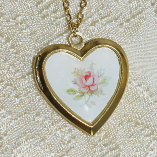 rose garden locket