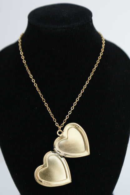 rose garden locket