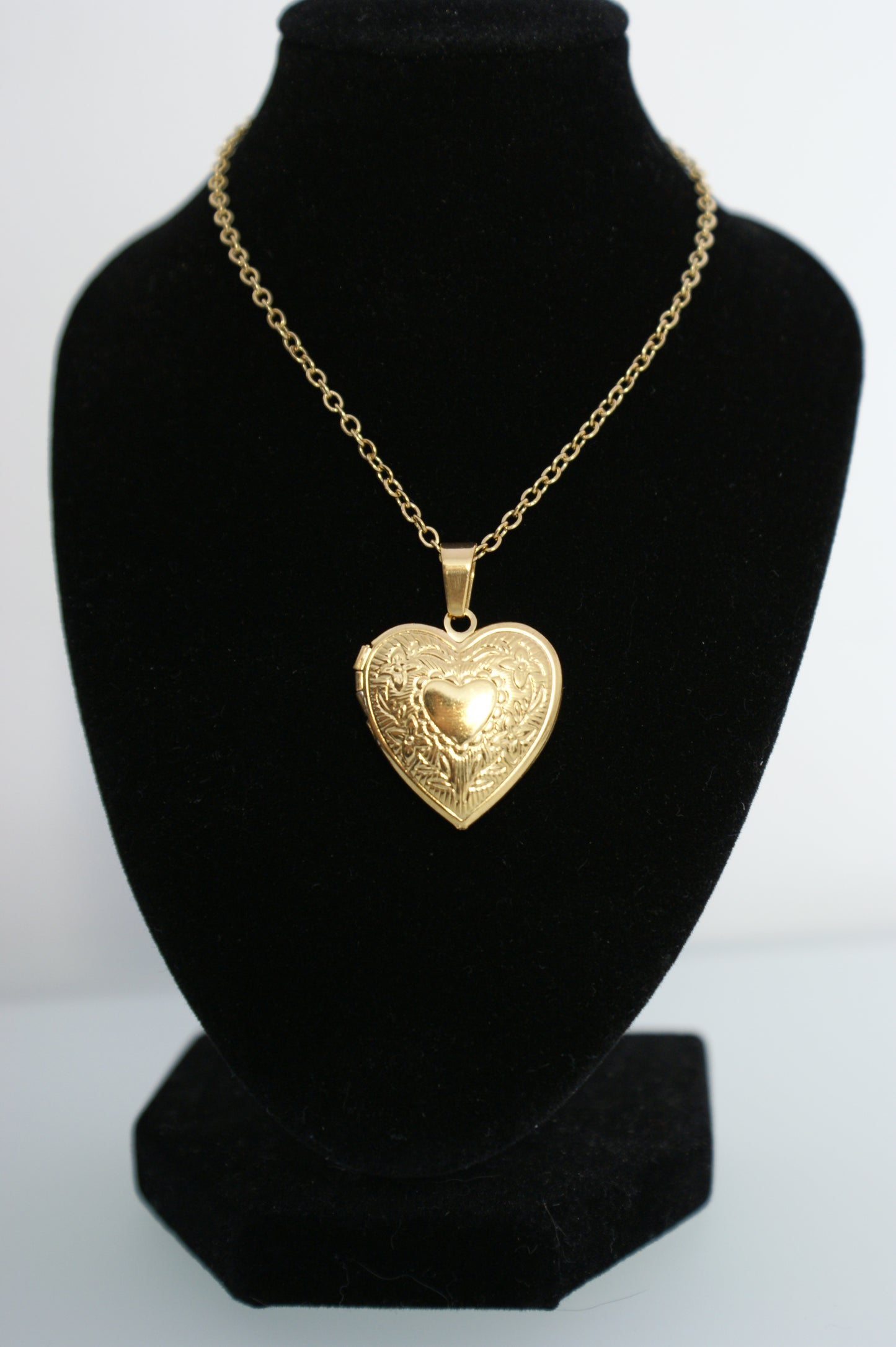 baby sweetheart locket