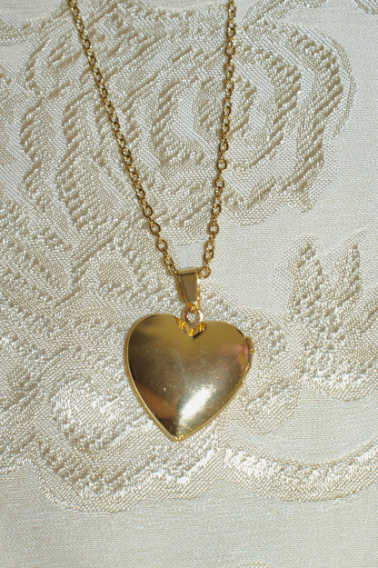 baby sweetheart locket