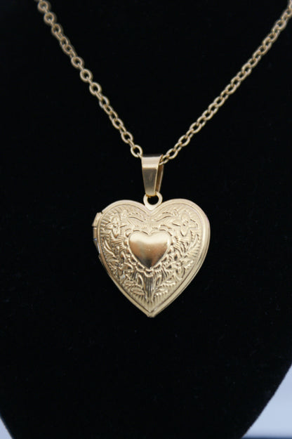 baby sweetheart locket