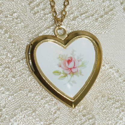 rose garden locket