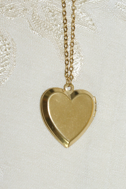 rose garden locket