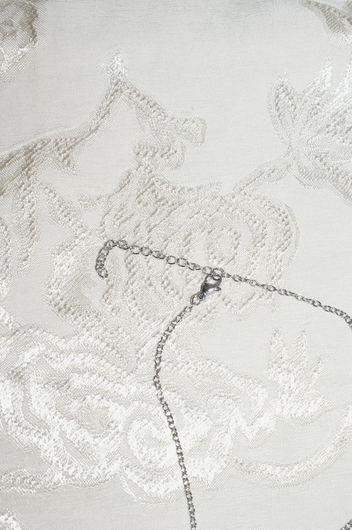 baby sweetheart locket in silver