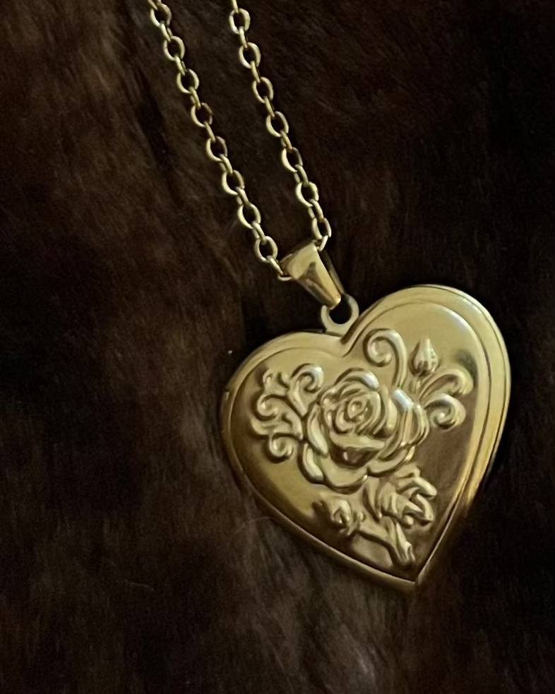 secret garden locket